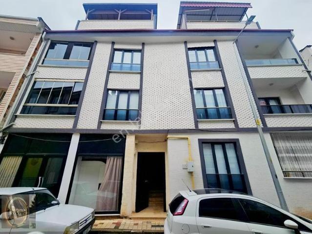 Roma' Dan Kemalpaşa Mahallesi' Nde Satılık Dublex Daire