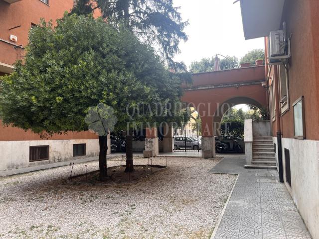 Roma, Garbatella Via Alessandra Macinghi Strozzi
