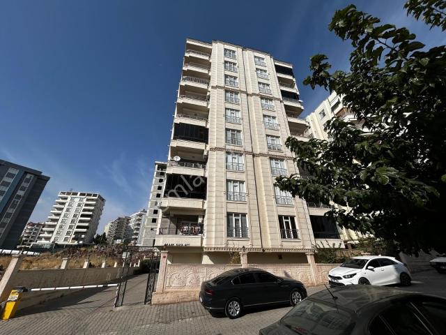 Roma Gayrimenkul'den Doğukent'te Düz Giriş 2+0 Kiralık Daire