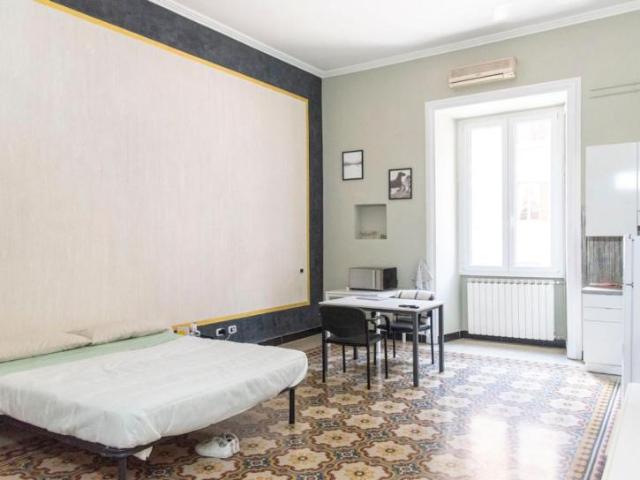 Roma Roma 104955813