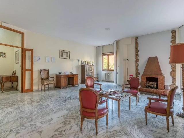 ROMA – VIA FLAMINIA 657 | AMPIO E LUMINOSO APPARTAMENTO CON. 150m² Roma
