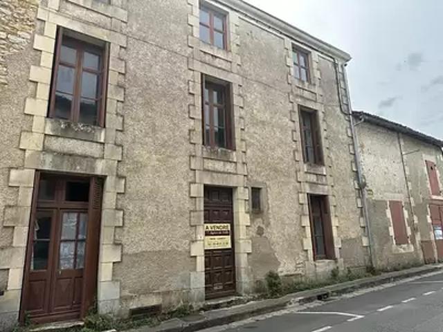 Romagne 86700 Achat / Vente maison 5 pièces t5