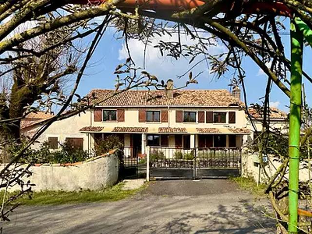Romagne 86700 Achat / Vente maison 6 pièces t6 terrasse cave