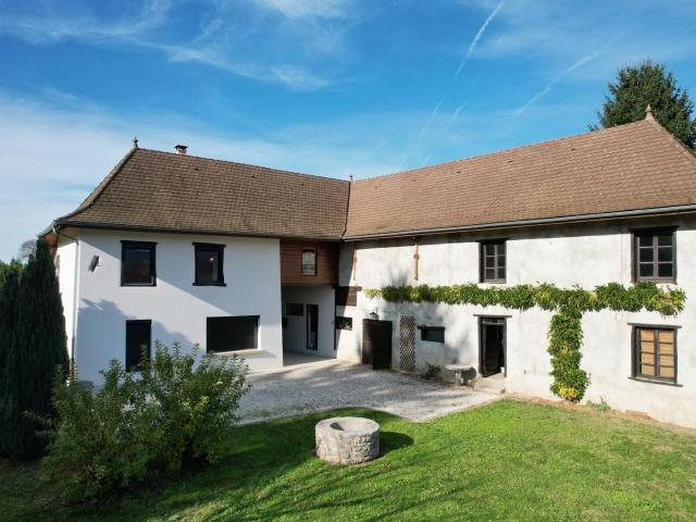 Romagnieu Magnifique propriété pleine de charme 140m2 réno. 138m² Romagnieu