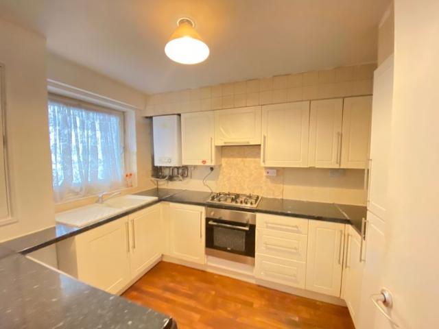 Roman Way, Bush Hill Park, Enfield EN1, 3 bed flat to rent, £2,000 pcm | PrimeLocation
