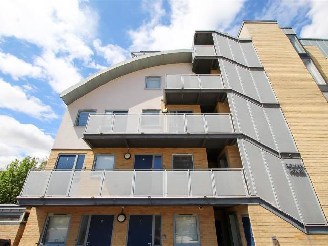 Roman House, Severn Place, Cambridge CB1, 1 bed flat to rent, £1,350 pcm | PrimeLocation