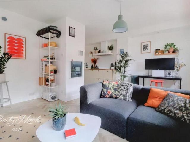 Roman Road, LONDON 1 bed flat to rent £1,825 pcm £421 pw