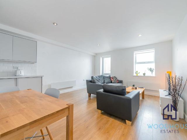 Roman Road, London E2, 2 bed flat to rent, £2,495 pcm | PrimeLocation