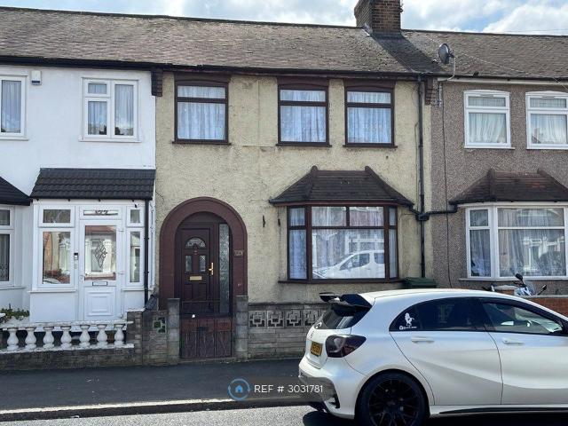 Roman Road, London E6, 3 bed terraced house to rent, £2,200 pcm | PrimeLocation