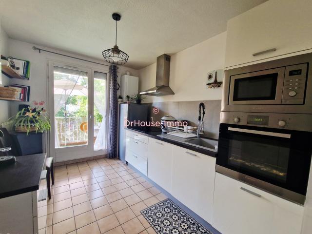 Romans sur Isère Appartement T3 de 74 m² avec balcon, ascenseur et vue dégagée sur le Vercors