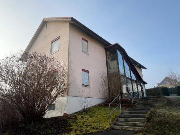 Romantische 2 Zimmer Wohnung mit Küche, Kaminofen und Balkon geförderte Miete ODER geförderte Miete mit Kaufoption 2 Zimmer