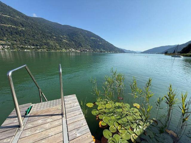 Exklusives Seehaus am Ossiacher See – Panoramablick der Extraklasse Willkommen an einem der schön