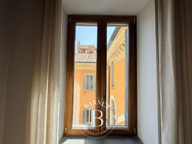 Rome, Appartement 2 Chambres 95 m² en location