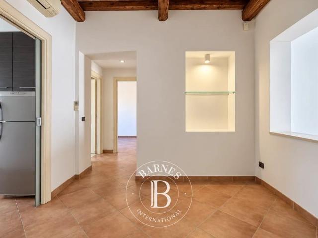 Rome, Appartement 2 Chambres 99 m² en location