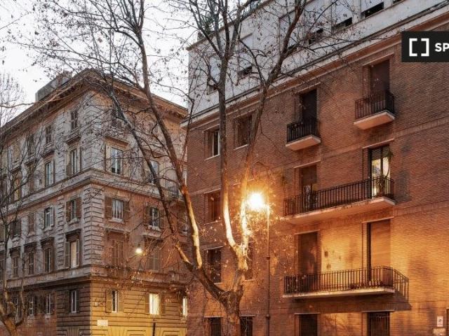 rome, Lazio 00184