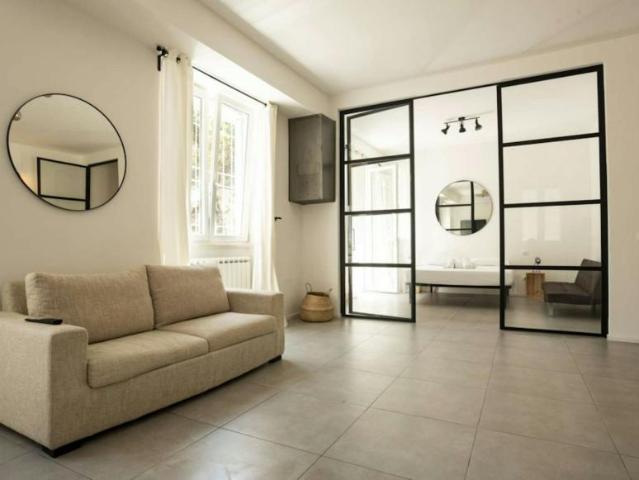 Rome Rome 00122 103655423