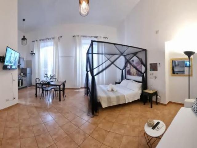 Rome Rome 00122 103655432
