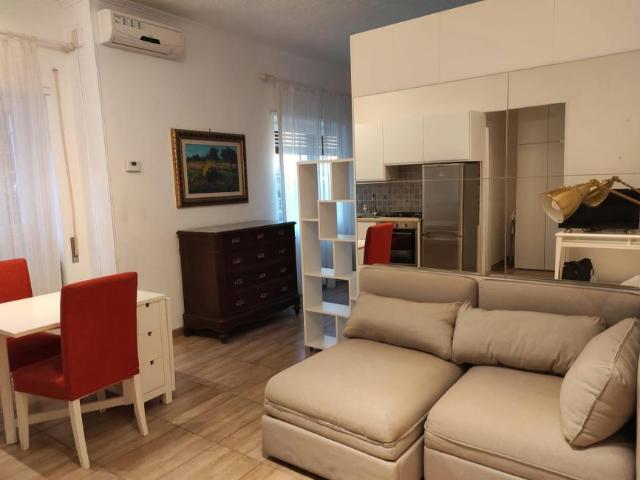 Rome Rome 00137 104958344