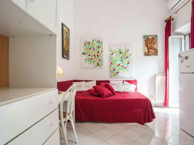 Rome Rome 00184 105249924