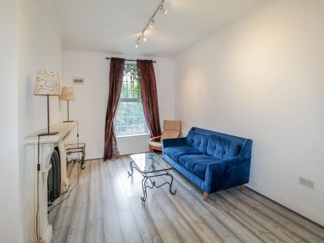 Romford Road, London E15, 1 bed flat to rent, £1,500 pcm | PrimeLocation