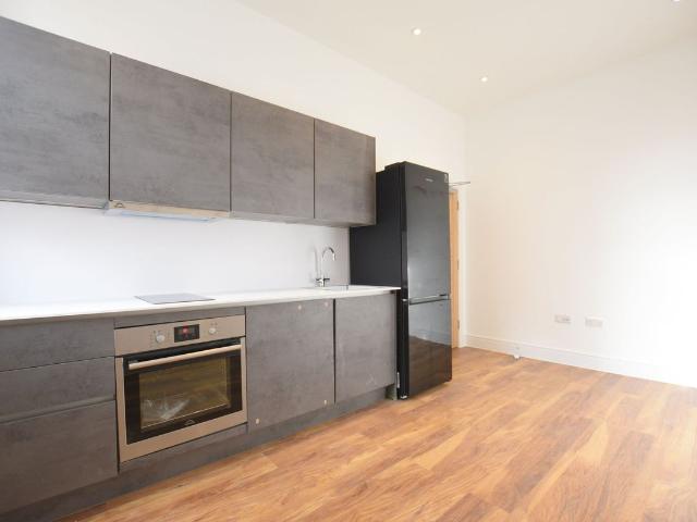 Romford Road, Stratford E15, 1 bed flat to rent, £1,500 pcm | PrimeLocation