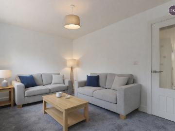 Romilly Drive, Hertfordshire WD19 2 bed apartment to rent £1,495 pcm £345 pw