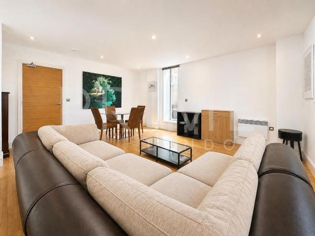Romney House, 47 Marsham Street, Westminster SW1P, 3 bed flat to rent, £4,767 pcm | PrimeLocation