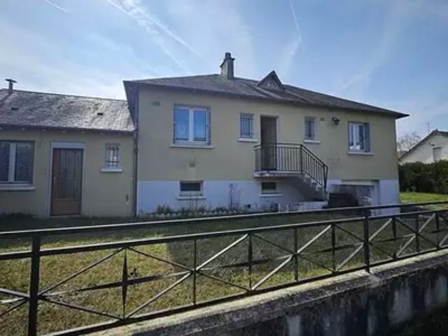 Romorantin Lanthenay 41200 Achat / Vente maison 4 pièces t4 au dernier étage parking
