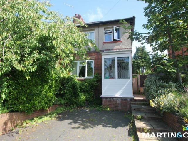 Romsley Road, Oldbury, B68 3 bed semi detached house to rent £1,150 pcm £265 pw