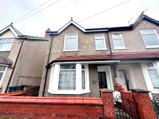 Ronald Avenue, Llandudno Junction, LL31 4 bed semi detached house to rent £1,200 pcm £277 pw