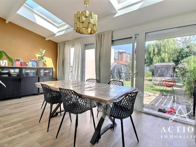 RONCHIN MAISON 130 M² UTILES 3/4 CHAMBRES, JARDIN ET GARAGE