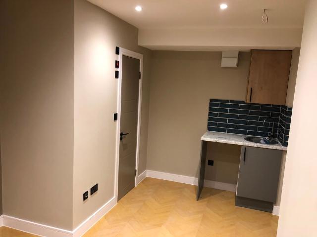 Ronelean Road, Tolworth KT6, Studio to rent, £1,050 pcm | PrimeLocation