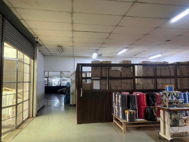โรงงาน สำนักงานและ โกดัง พื้นที่ประมาณ 2,429ตรม. ให้เช่า ในสวนอุตสาหกรรมโรจนะ อยุธยา โซน A