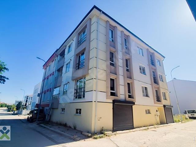 RONIX BATIKENT MAH. 2+1 110 m2 ARAKAT KÖŞE DAİRE