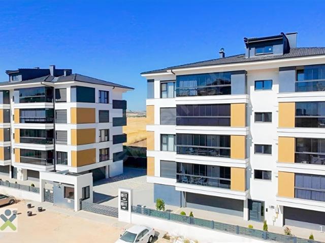 RONIX BATIKENT MAH. 3+1 190 m2 SİTE İÇİ GİYİNME ODASI
