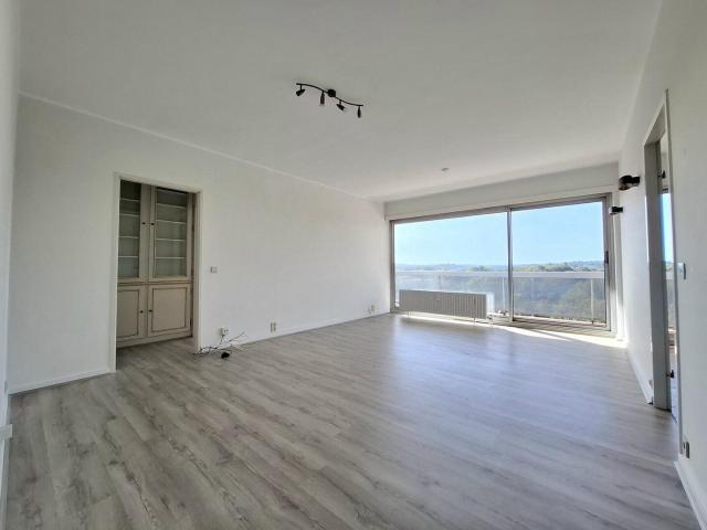 Roodebeek – 1 bedroom flat with terrace and cellar
