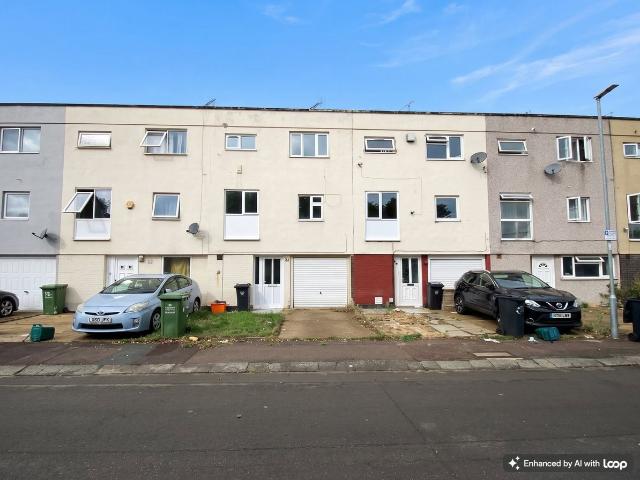 Roodegate, Basildon SS14, 4 bed terraced house to rent, £1,700 pcm | PrimeLocation
