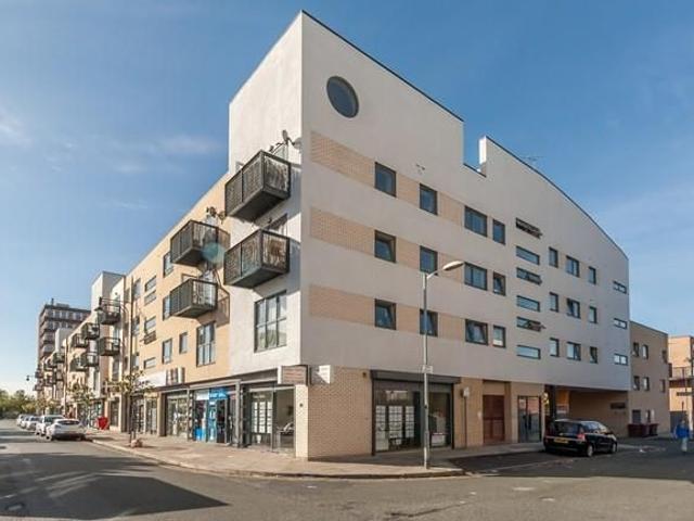 Rook Street, Hulme, Manchester M15, 2 bed flat to rent, £1,200 pcm | PrimeLocation