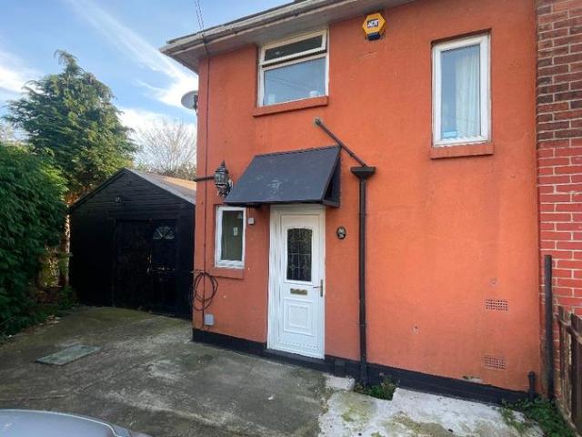 Rookwood Mount, Leeds LS9, 2 bed terraced house to rent, £950 pcm | PrimeLocation