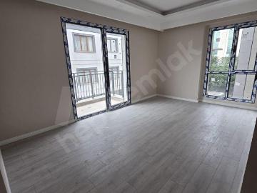 ROOKZDORUK'DAN SANCAKTEPENİN EN DEĞERLİ CADDESİNDE SIFIR 2+1