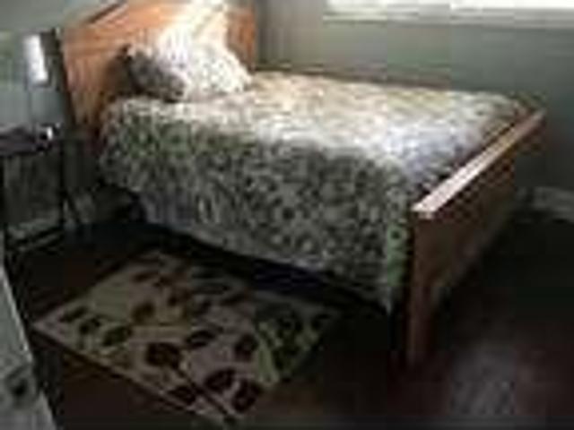 Room: new, fully furnished