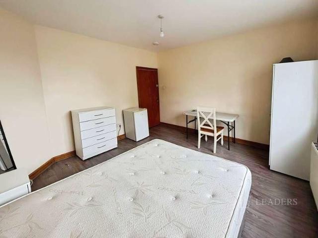 Room One, Rowditch Avenue, Derby, Derbyshire, DE22
