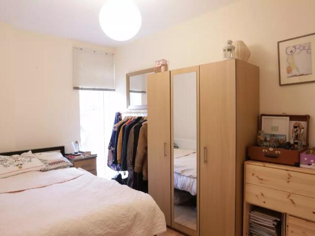 Apartment at Cambridge Heath Road, Greater London