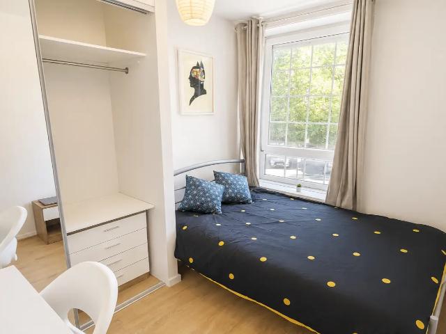 Apartment at Cambridge Heath Road, Greater London