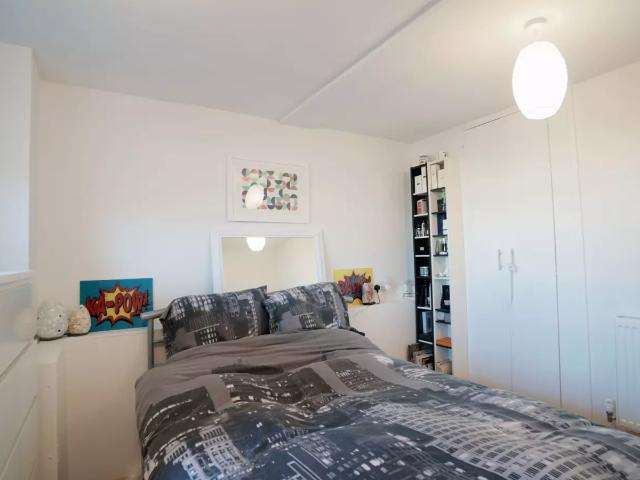 Apartment at Cambridge Heath Road, Greater London