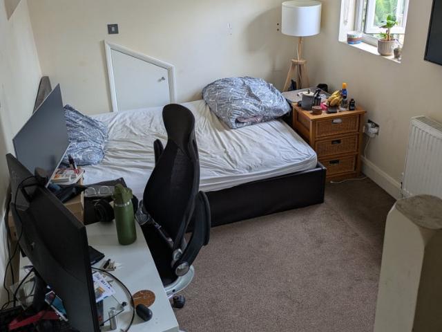 Apartment at Commercial Way, Greater London