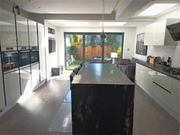 House at Elms Crescent, Greater London