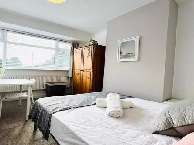 House at Gordon Road, Greater London