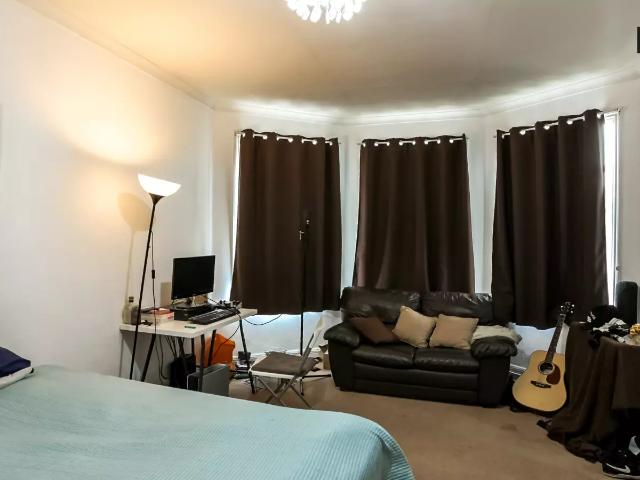 Apartment at Uxbridge Road, Greater London