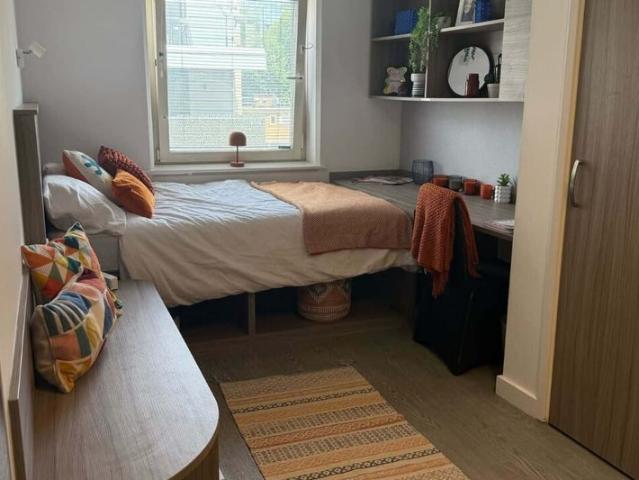 Apartment at Pocock Street, Greater London